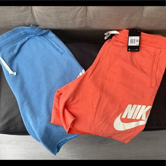 Men’s Nike Shorts - Picture 1 of 4